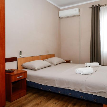Apartments Djukic Тиват Экстерьер фото