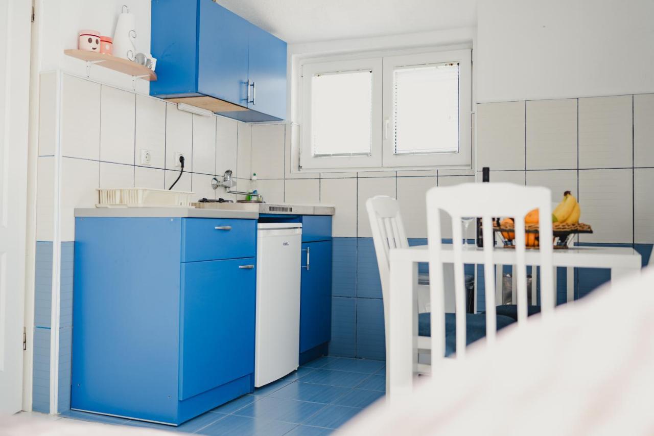 Apartments Djukic Тиват Экстерьер фото