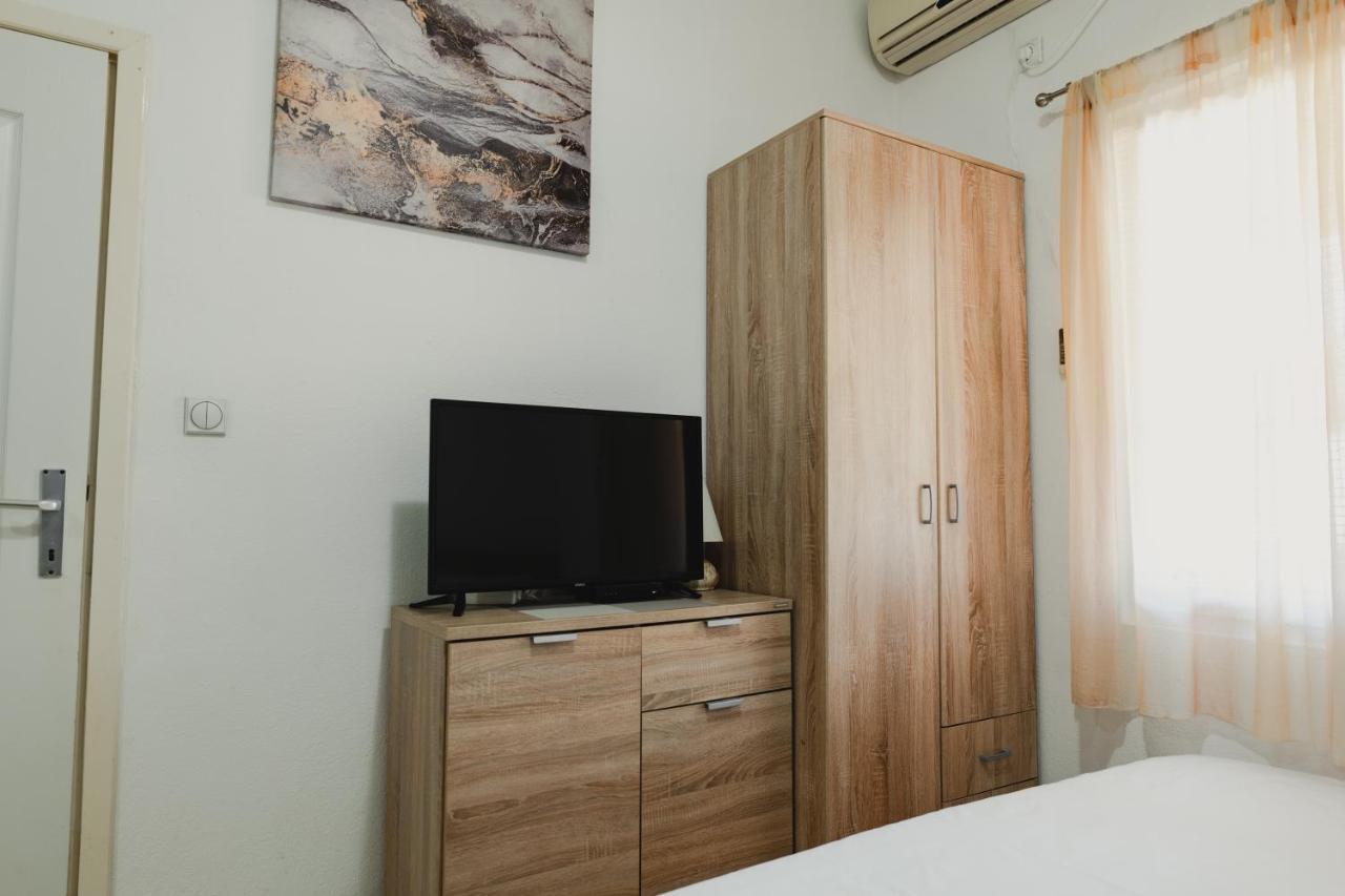 Apartments Djukic Тиват Экстерьер фото