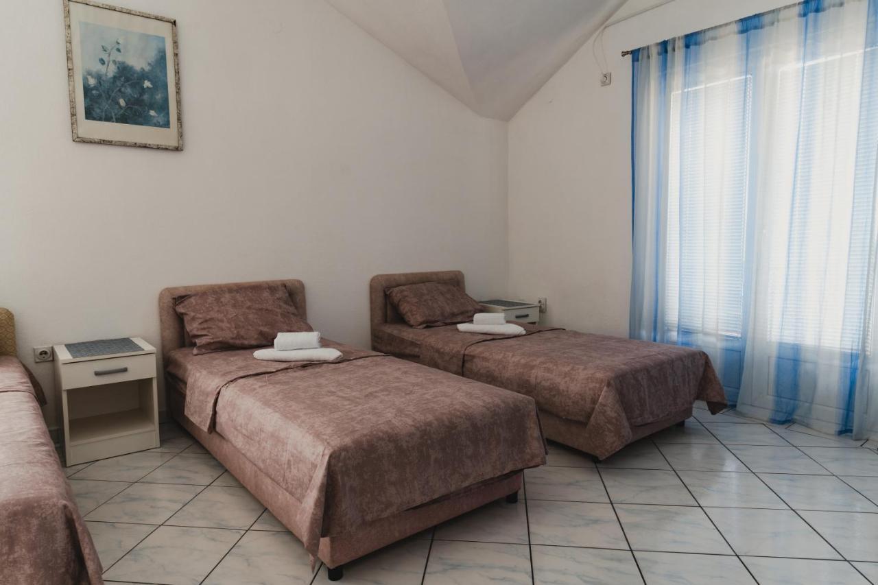 Apartments Djukic Тиват Экстерьер фото