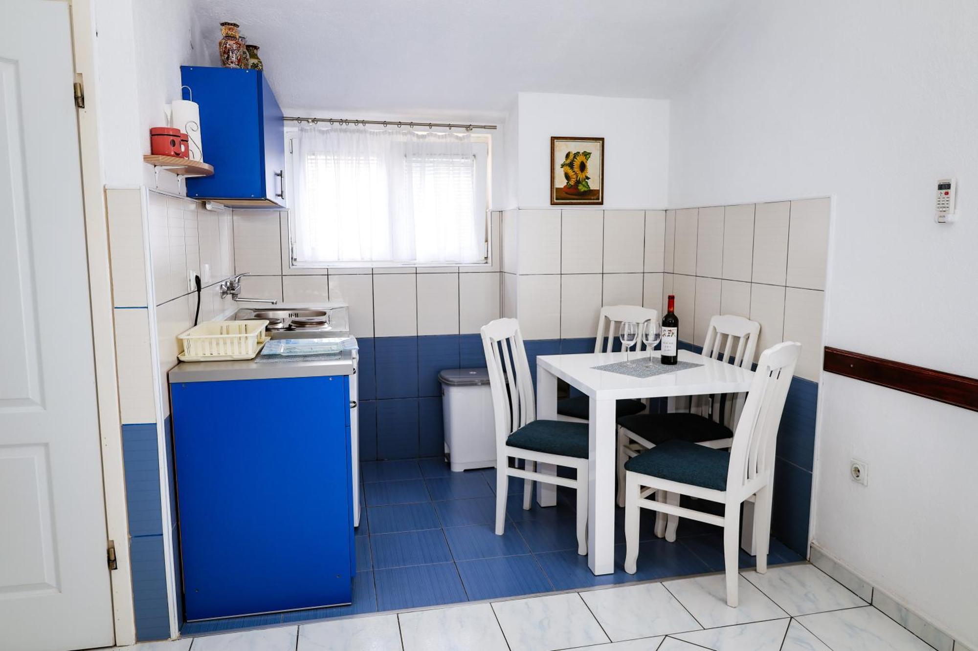 Apartments Djukic Тиват Экстерьер фото