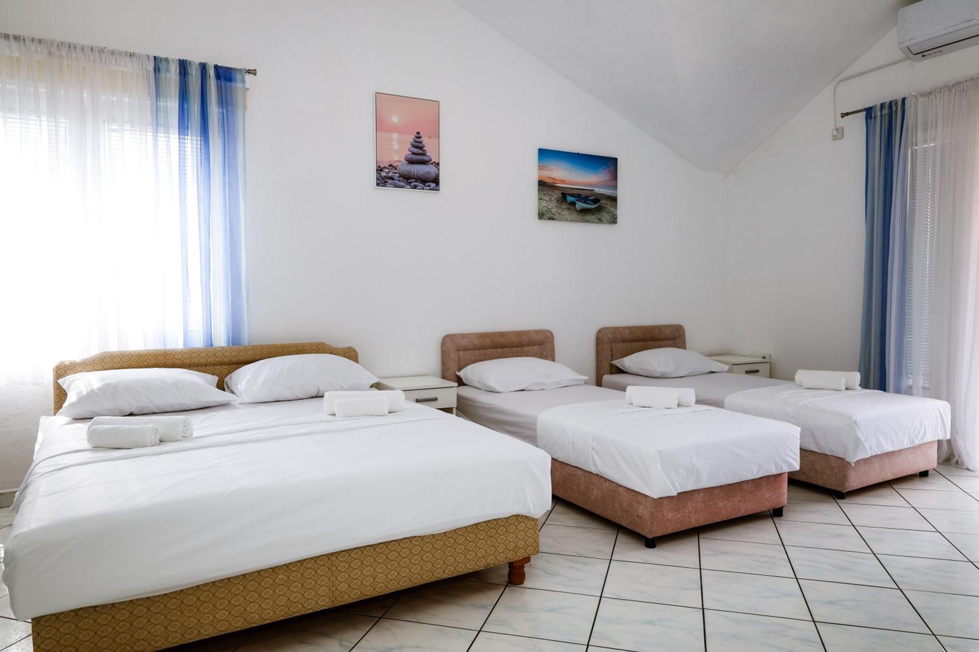 Apartments Djukic Тиват Экстерьер фото