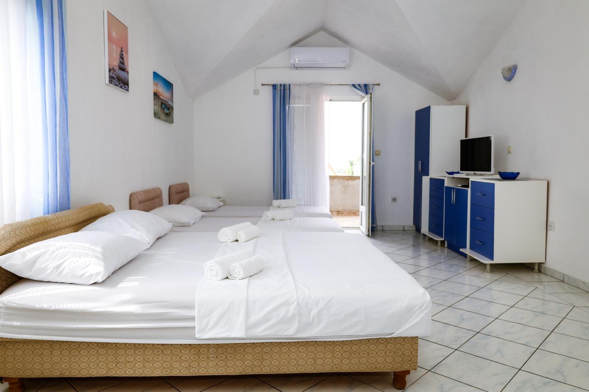 Apartments Djukic Тиват Экстерьер фото